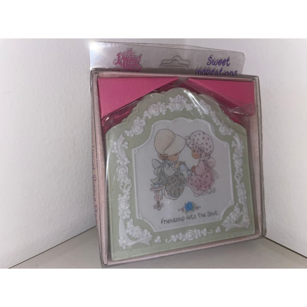 Precious Moments Friendship Hits‎ The Spot Porcelain Bisque Plaque Enesco 129968